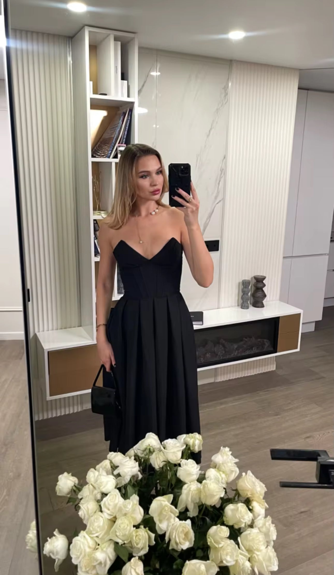 VALÉRIA—CORSET MIDI DRESS